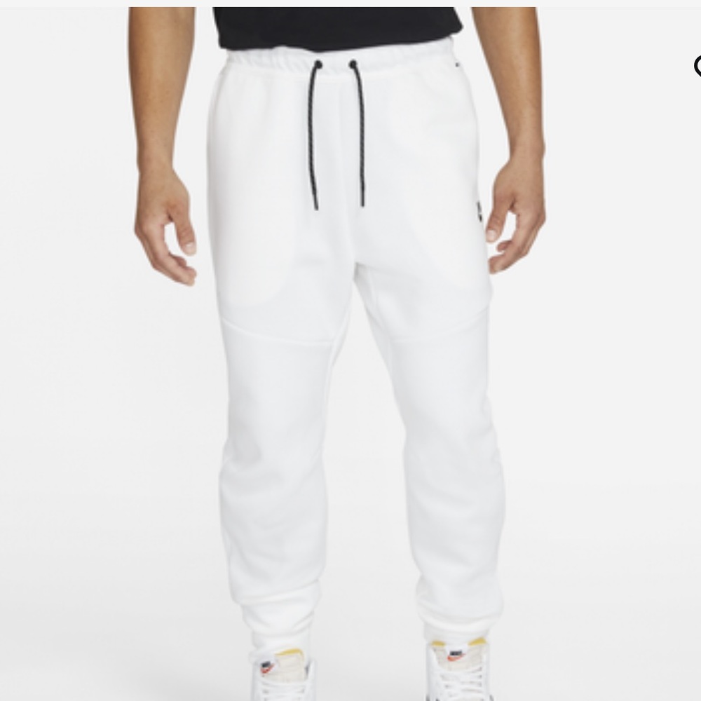 Nike tech fleece joggers